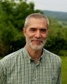 Dr. Dragoș Predescu